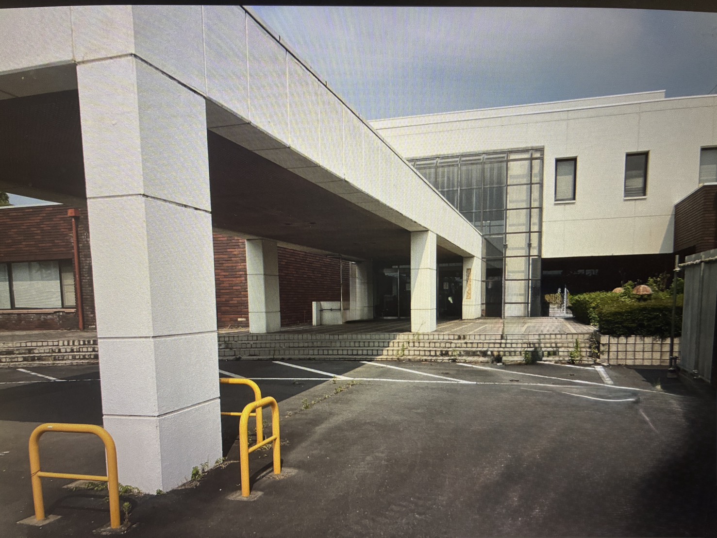 旧千代川庁舎解体工事 施工前